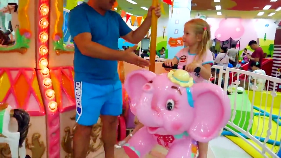 ماجراهای ناستیا و بابایی - قسمت 108 - ناستیا و بابایی در زمین بازی بچه ها